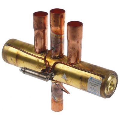 reversing valve 4-way Ranco type V10-414120100 inlet 7/8" (22,35mm) outlet 3/4" (19,18mm)