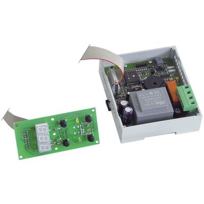 electronic controller EVCO, 230V, TC/J, measuring range 0-700°C, display 3 digits
