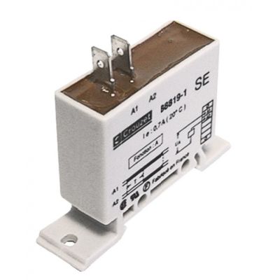 time relay CROUZET 88870131 time domain 1,5s 230VAC 0,7A connection male faston 6,3mm