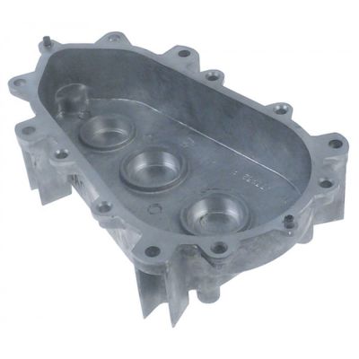 housing for gearbox L 305mm W 180mm H 70mm